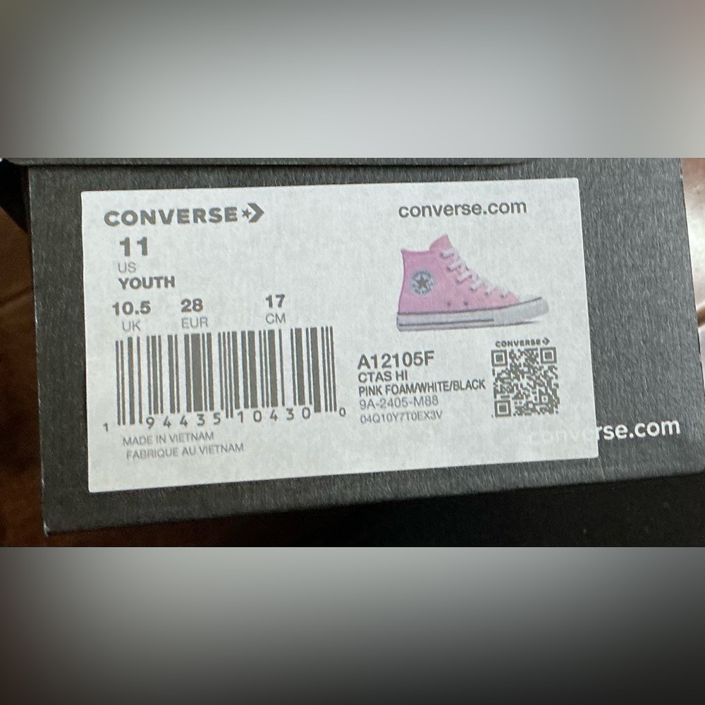 NEW Converse Girls CTAS Pink Canvas Hi Top Casual
Sneaker - 11 Y- New In Box - Picture 6 of 8